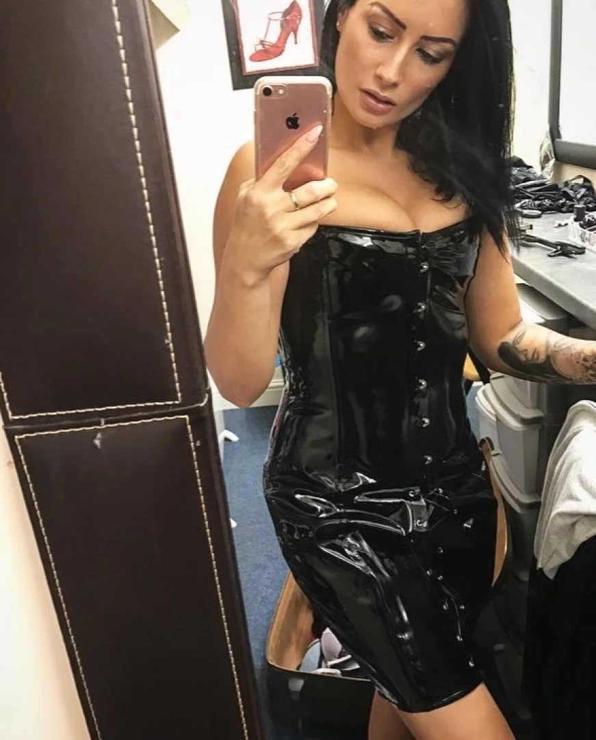 kelliSmith [ kellismithmodel ] Onlyfans leaked photo 7268986 on Hotleaks.tv