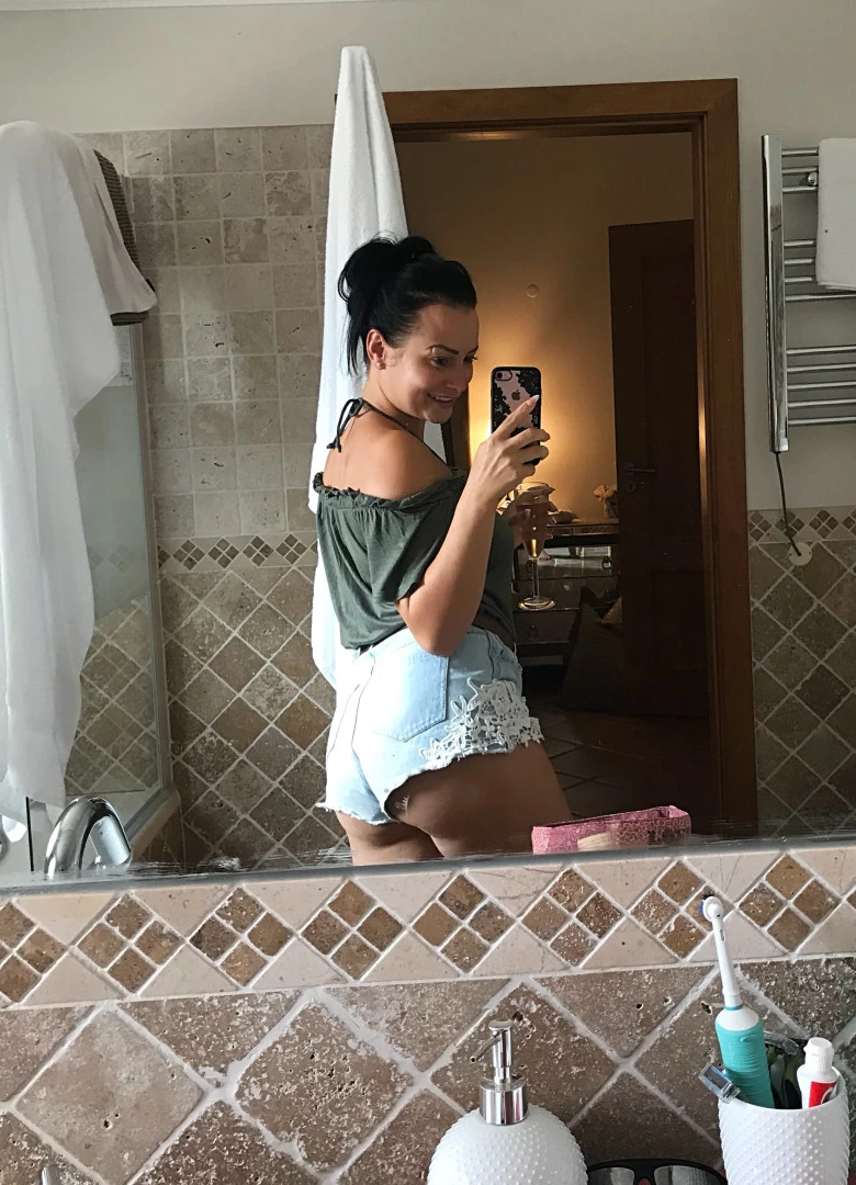 kelliSmith [ kellismithmodel ] Onlyfans leaked photo 7269122 on Hotleaks.tv