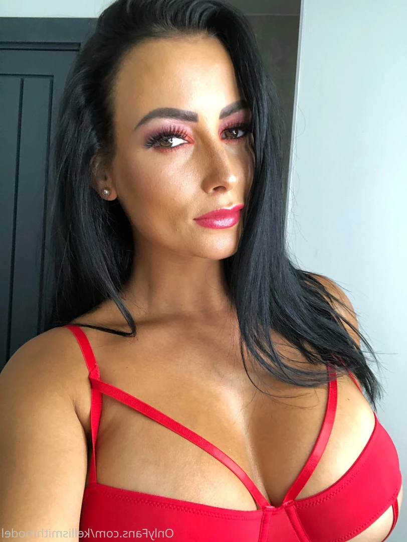 kelliSmith [ kellismithmodel ] Onlyfans leaked photo 7269393 on Hotleaks.tv