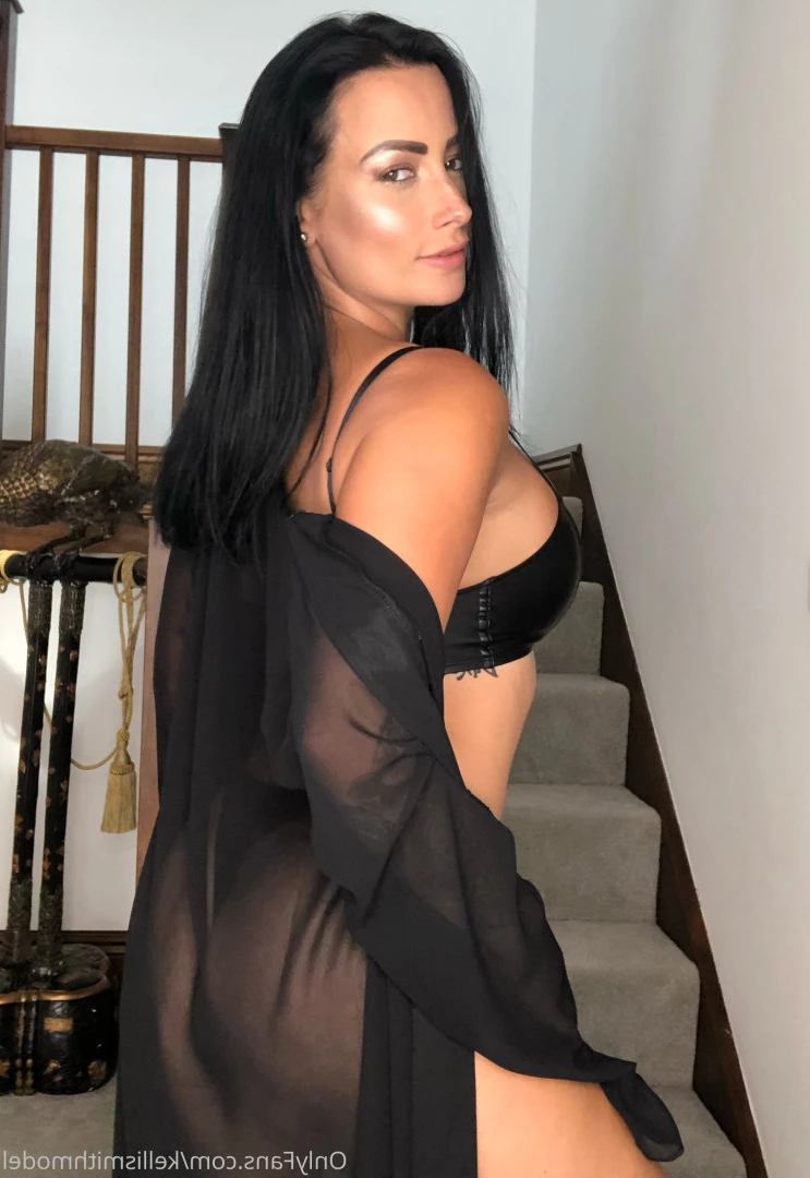 kelliSmith [ kellismithmodel ] Onlyfans leaked photo 7269564 on Hotleaks.tv