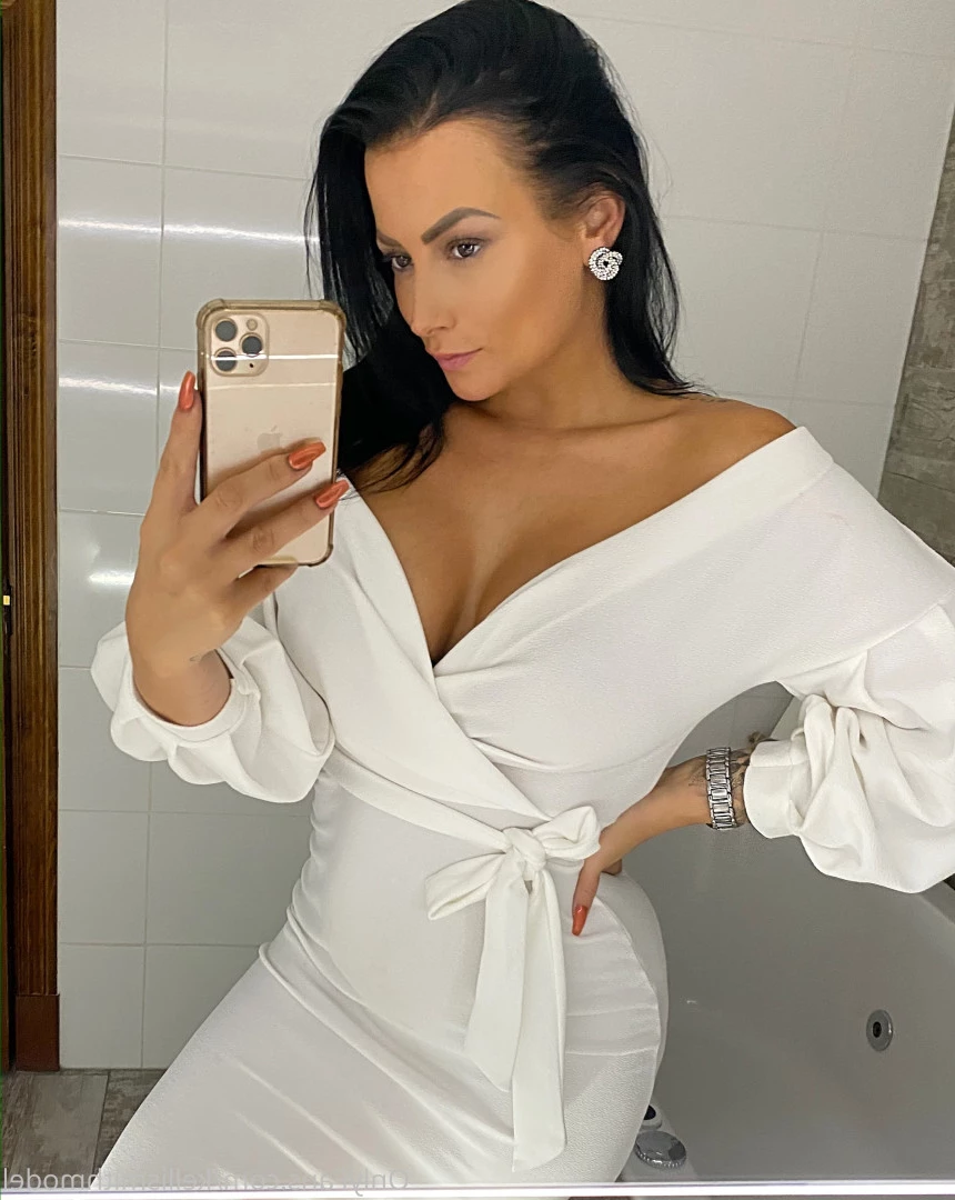 kelliSmith [ kellismithmodel ] Onlyfans leaked photo 7270685 on Hotleaks.tv