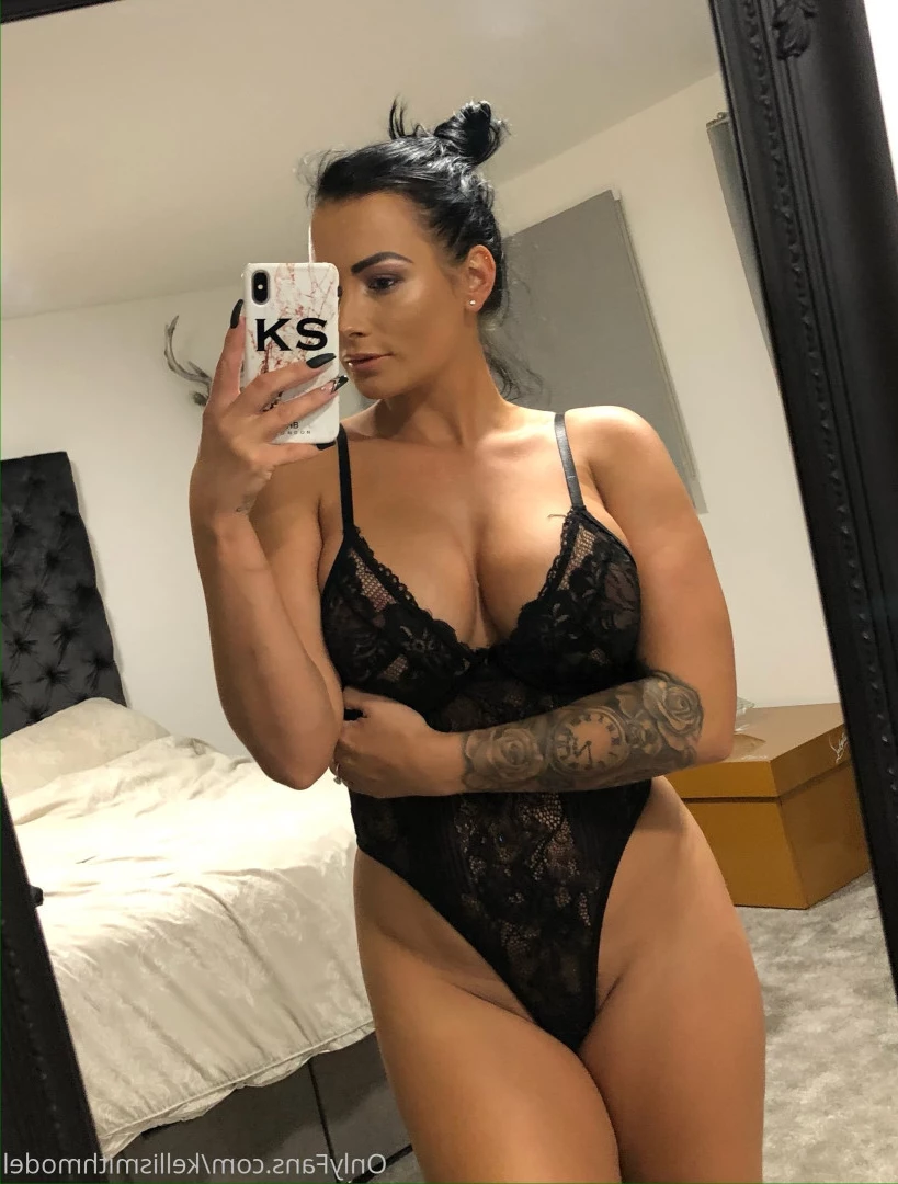 kelliSmith [ kellismithmodel ] Onlyfans leaked photo 7272160 on Hotleaks.tv