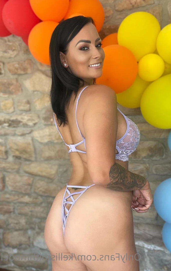 kelliSmith [ kellismithmodel ] Onlyfans leaked photo 7272850 on Hotleaks.tv