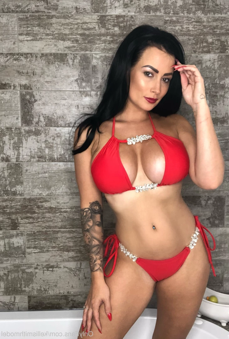 kelliSmith [ kellismithmodel ] Onlyfans leaked photo 7272994 on Hotleaks.tv