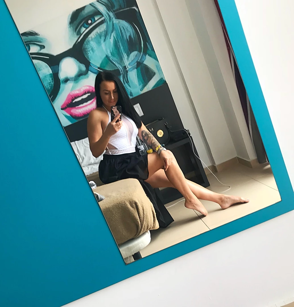kelliSmith [ kellismithmodel ] Onlyfans leaked photo 7274438 on Hotleaks.tv