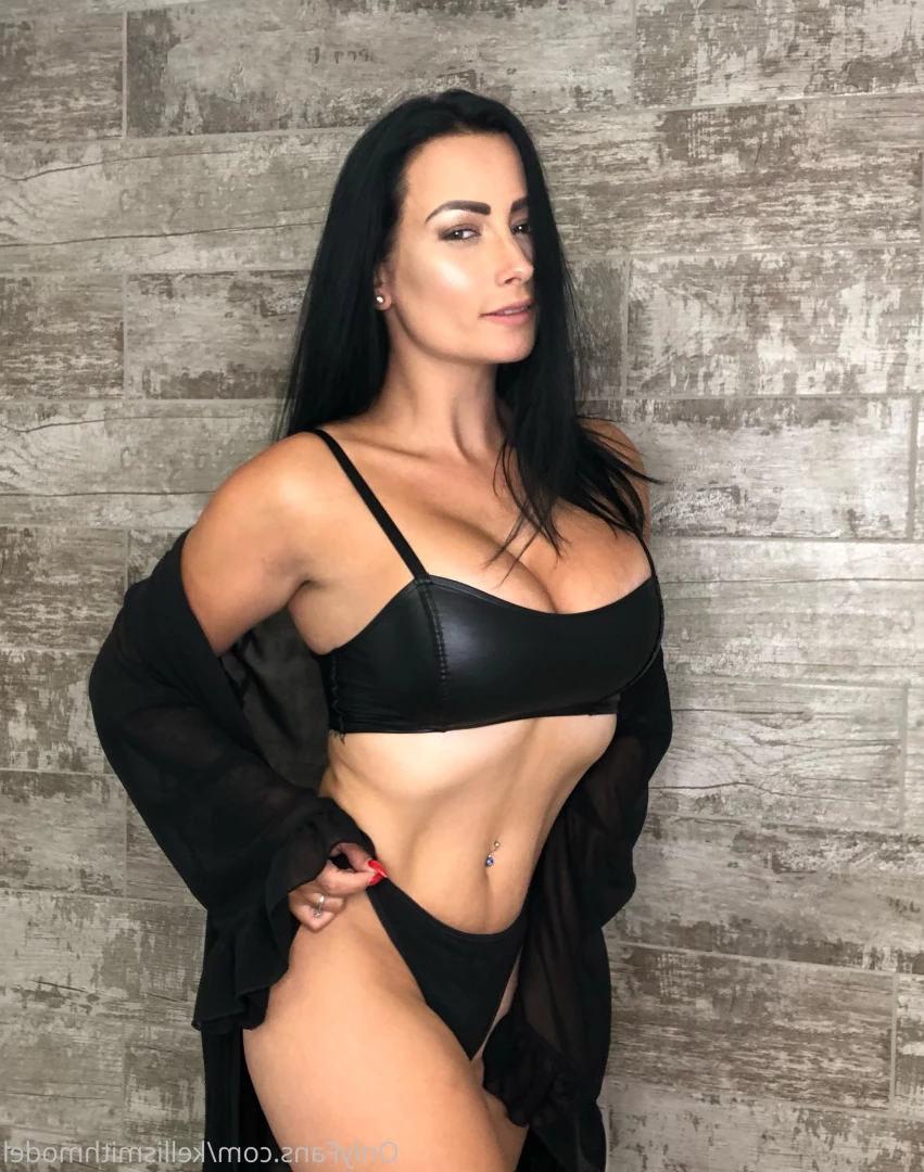 kelliSmith [ kellismithmodel ] Onlyfans leaked photo 7274662 on Hotleaks.tv