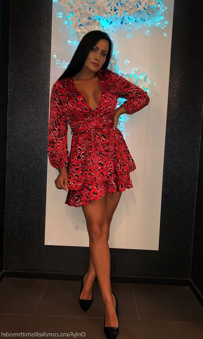 kelliSmith [ kellismithmodel ] Onlyfans leaked photo 7276413 on Hotleaks.tv