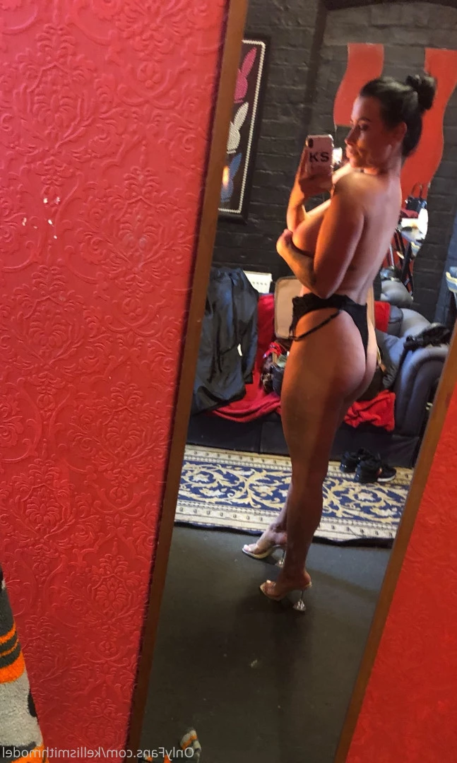 kelliSmith [ kellismithmodel ] Onlyfans leaked photo 7278879 on Hotleaks.tv