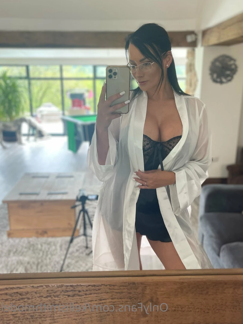 kelliSmith [ kellismithmodel ] Onlyfans leaked photo 7279142 on Hotleaks.tv
