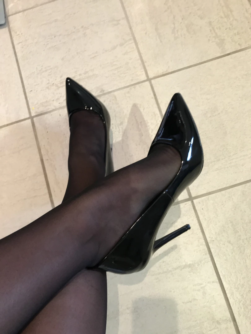 kelliSmith [ kellismithmodel ] Onlyfans leaked photo 7280571 on Hotleaks.tv