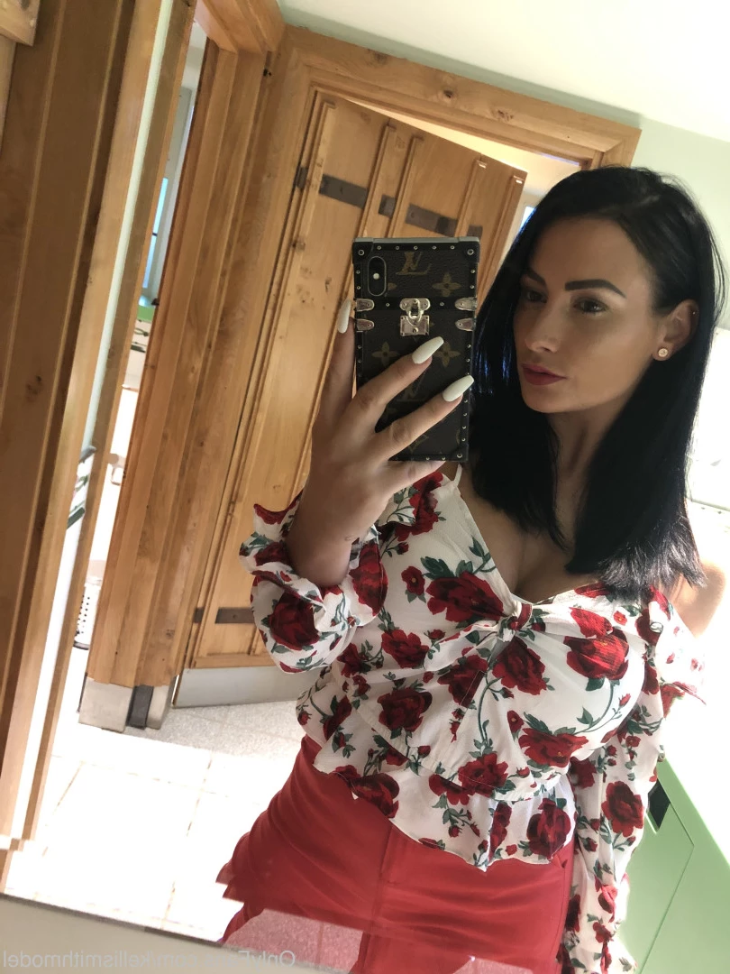 kelliSmith [ kellismithmodel ] Onlyfans leaked photo 7280686 on Hotleaks.tv
