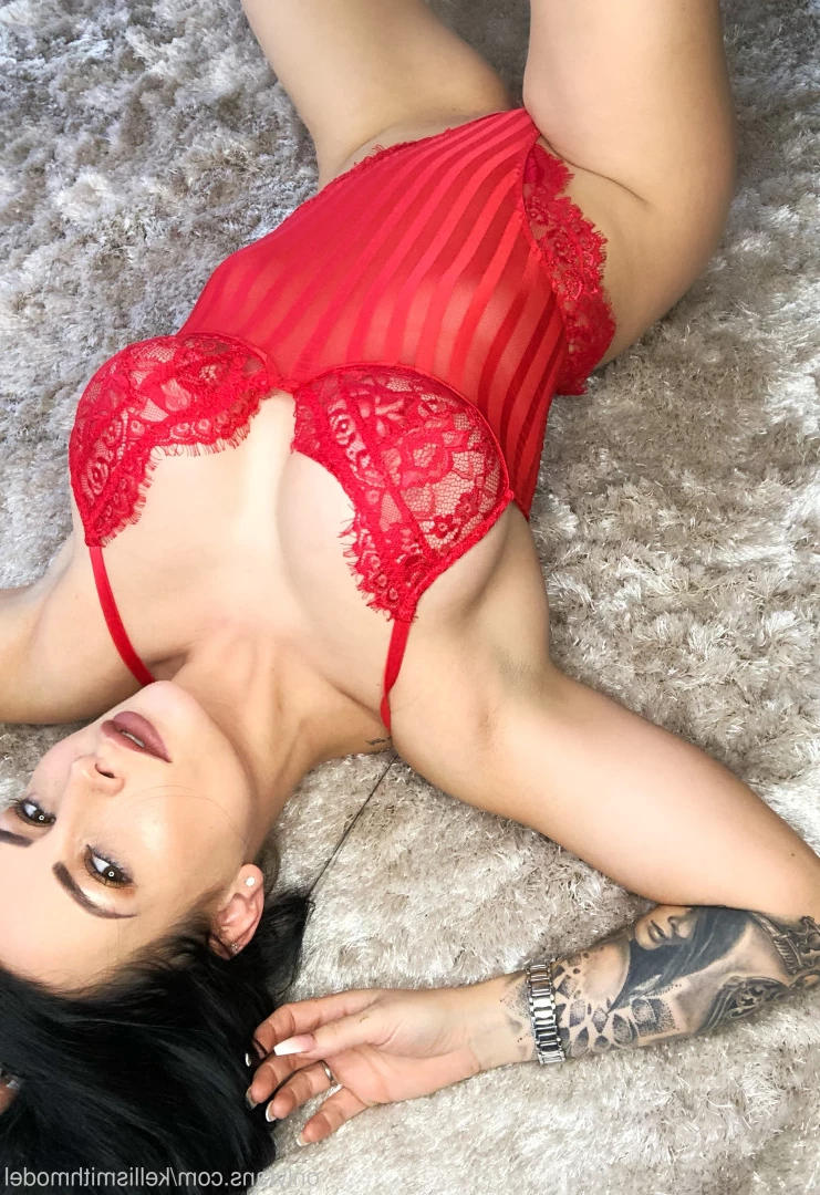 kelliSmith [ kellismithmodel ] Onlyfans leaked photo 7281119 on Hotleaks.tv