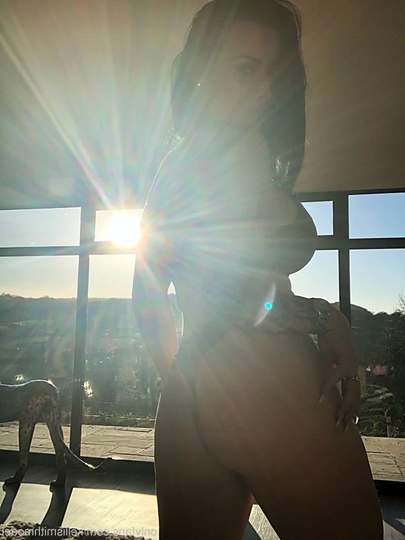 kelliSmith [ kellismithmodel ] Onlyfans leaked photo 7281149 on Hotleaks.tv
