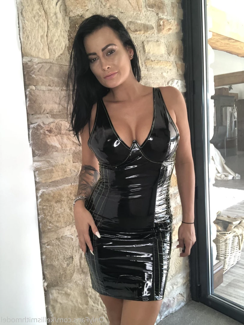 kelliSmith [ kellismithmodel ] Onlyfans leaked photo 7284551 on Hotleaks.tv