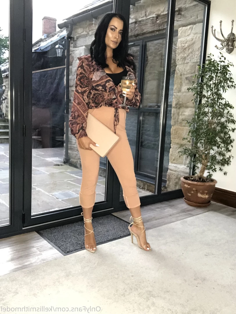 kelliSmith [ kellismithmodel ] Onlyfans leaked photo 7285266 on Hotleaks.tv