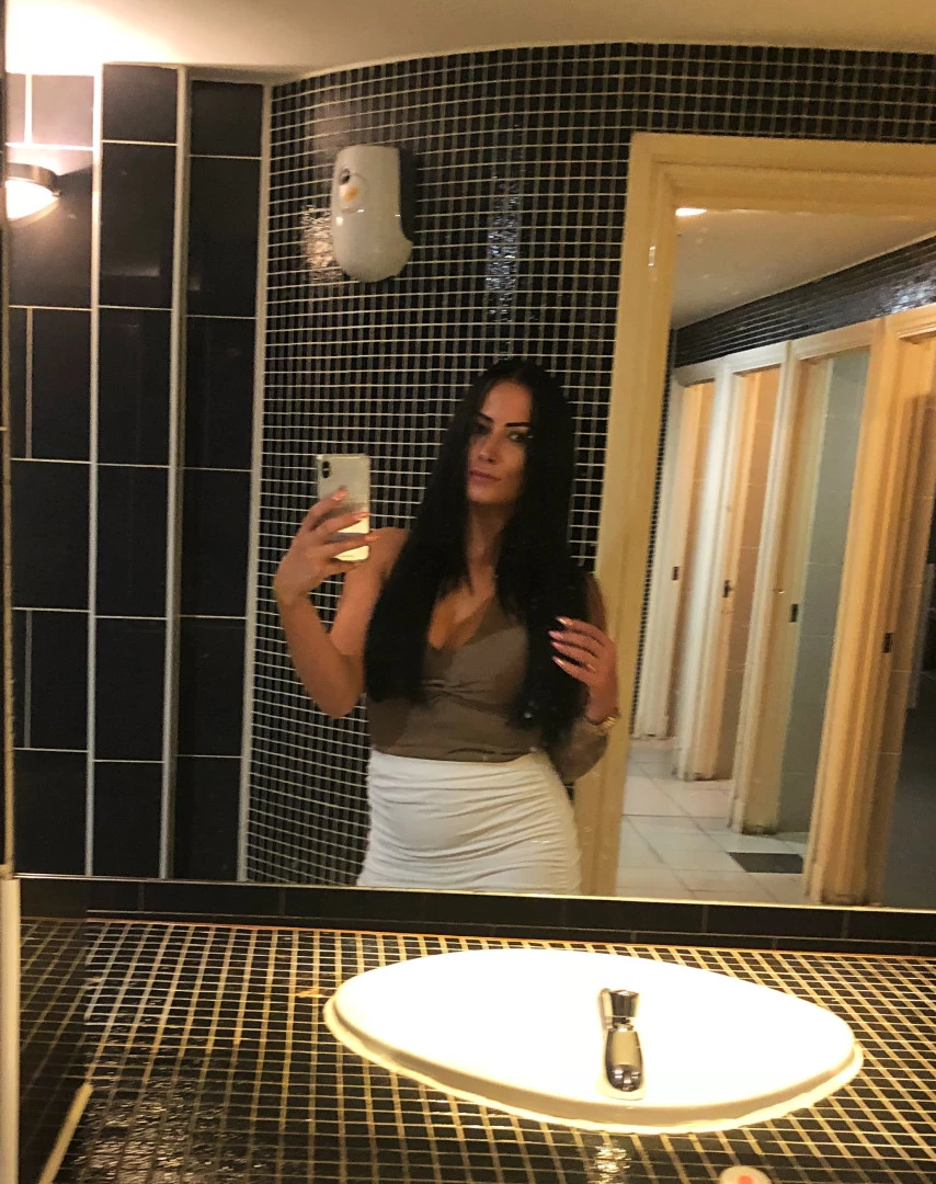 kelliSmith [ kellismithmodel ] Onlyfans leaked photo 7285558 on Hotleaks.tv