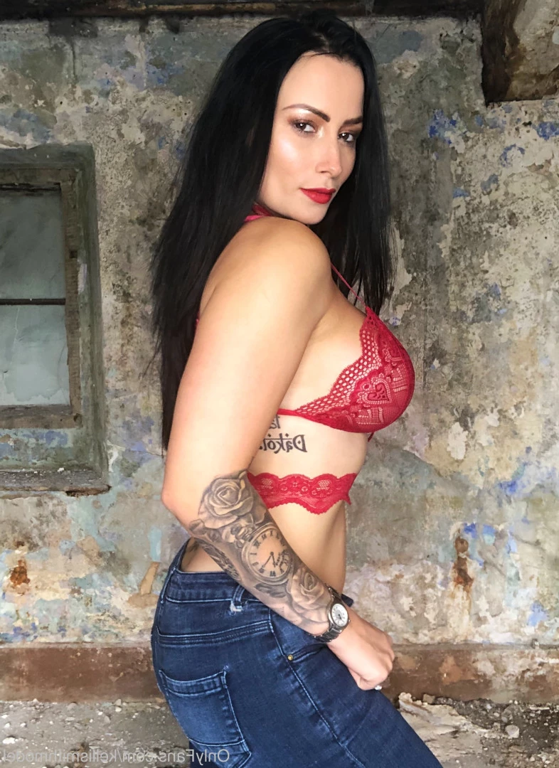 kelliSmith [ kellismithmodel ] Onlyfans leaked photo 7285765 on Hotleaks.tv