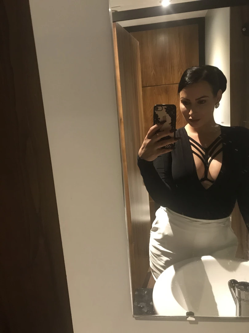 kelliSmith [ kellismithmodel ] Onlyfans leaked photo 7286142 on Hotleaks.tv