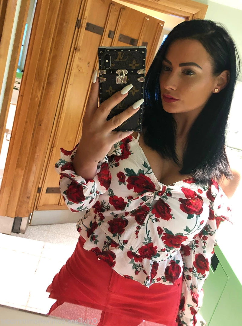 kelliSmith [ kellismithmodel ] Onlyfans leaked photo 7287740 on Hotleaks.tv