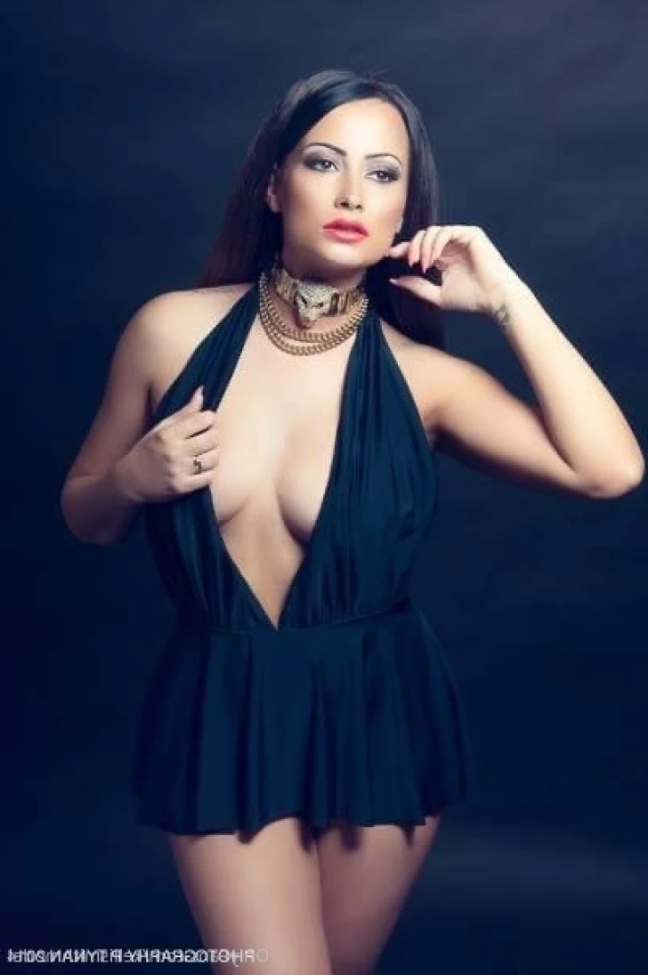 kelliSmith [ kellismithmodel ] Onlyfans leaked photo 7287925 on Hotleaks.tv