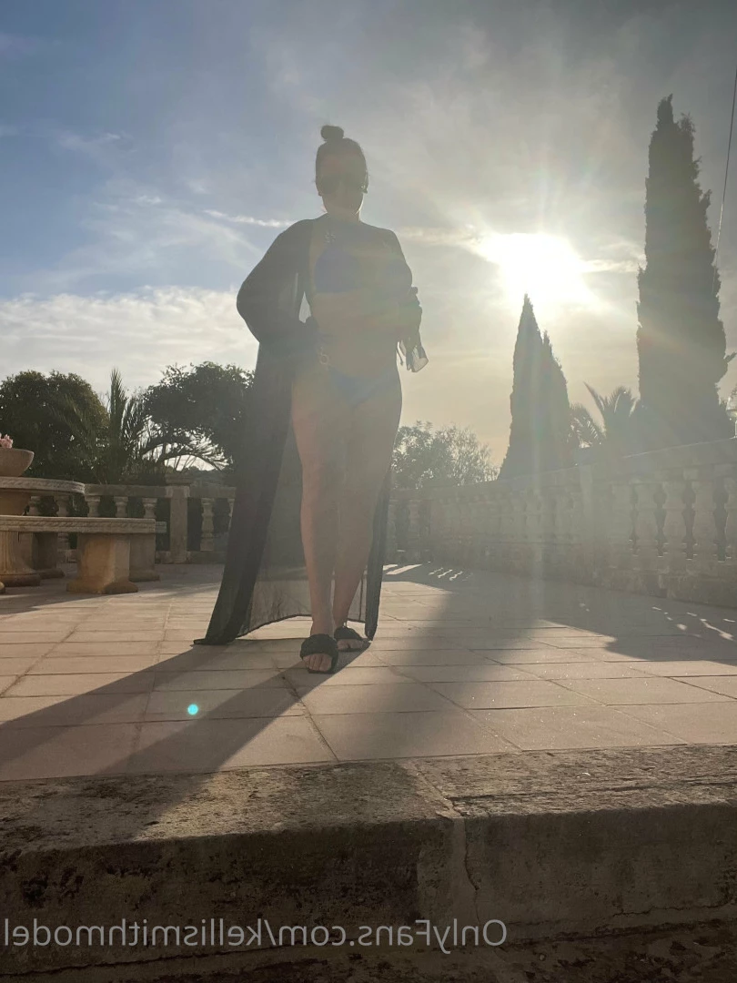 kelliSmith [ kellismithmodel ] Onlyfans leaked photo 7288080 on Hotleaks.tv