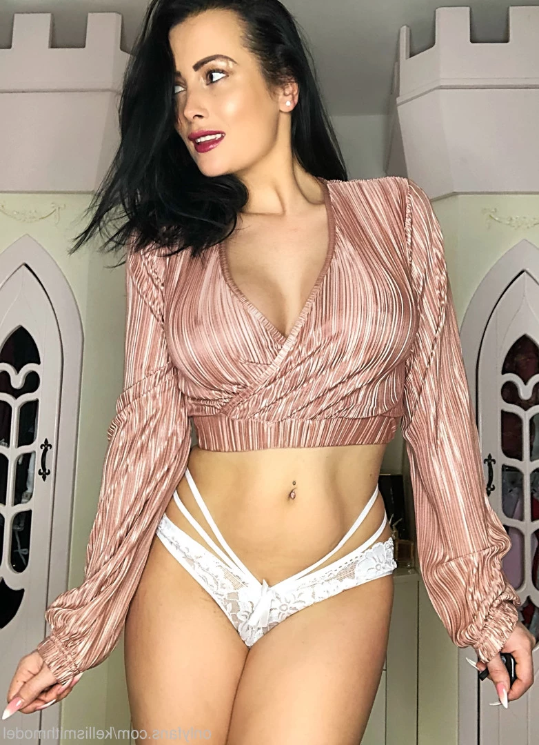 kelliSmith [ kellismithmodel ] Onlyfans leaked photo 7288256 on Hotleaks.tv