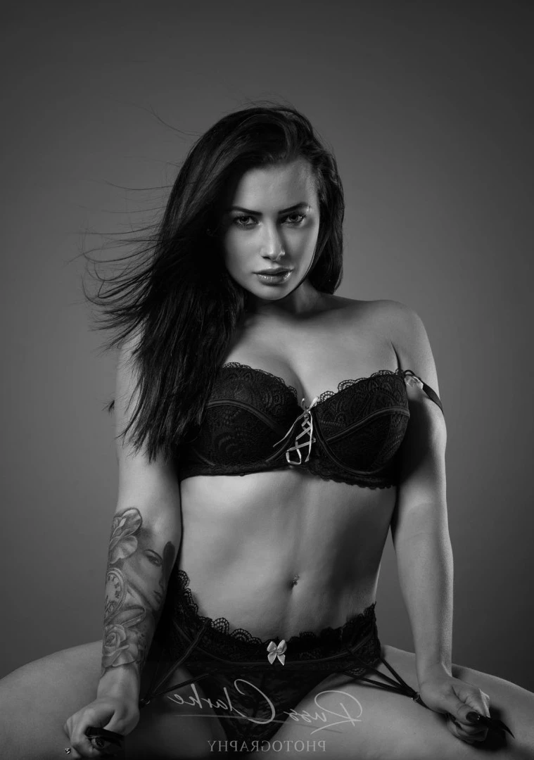 kelliSmith [ kellismithmodel ] Onlyfans leaked photo 7290414 on Hotleaks.tv
