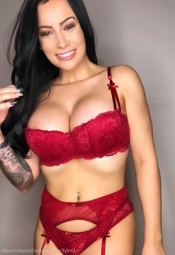 kelliSmith [ kellismithmodel ] Onlyfans leaked photo 7291067 on Hotleaks.tv