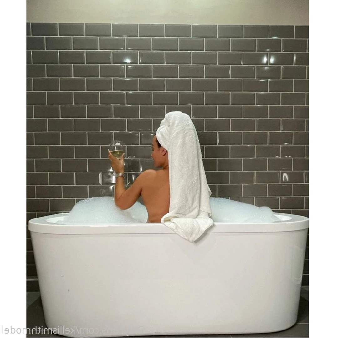 kelliSmith [ kellismithmodel ] Onlyfans leaked photo 7291366 on Hotleaks.tv