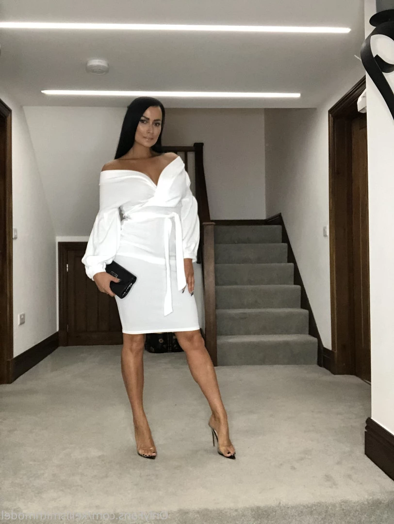 kelliSmith [ kellismithmodel ] Onlyfans leaked photo 7291418 on Hotleaks.tv