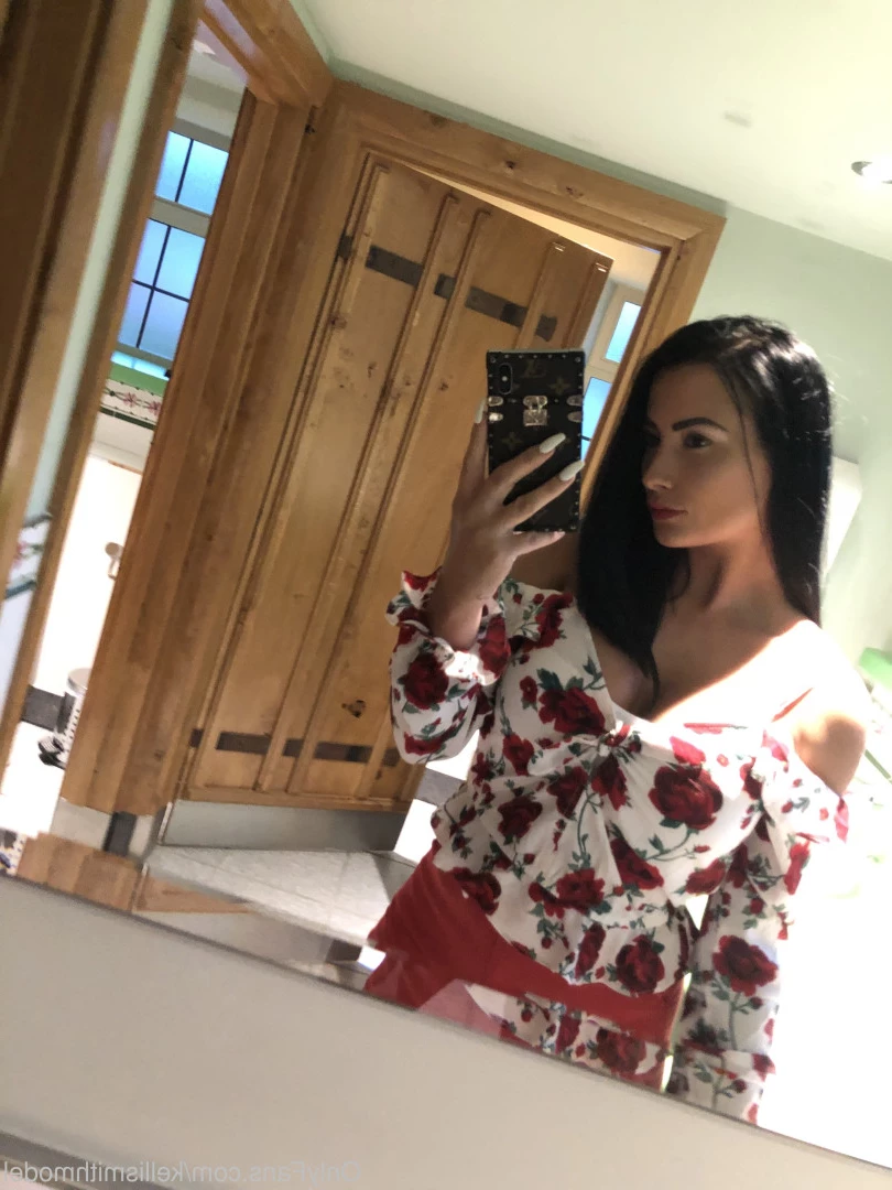 kelliSmith [ kellismithmodel ] Onlyfans leaked photo 7292942 on Hotleaks.tv