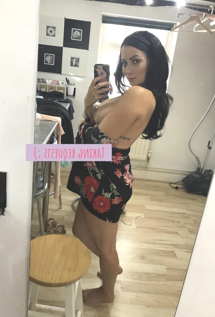 kelliSmith [ kellismithmodel ] Onlyfans leaked photo 7293454 on Hotleaks.tv