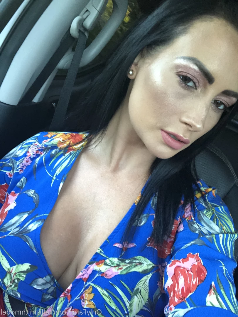 kelliSmith [ kellismithmodel ] Onlyfans leaked photo 7294961 on Hotleaks.tv