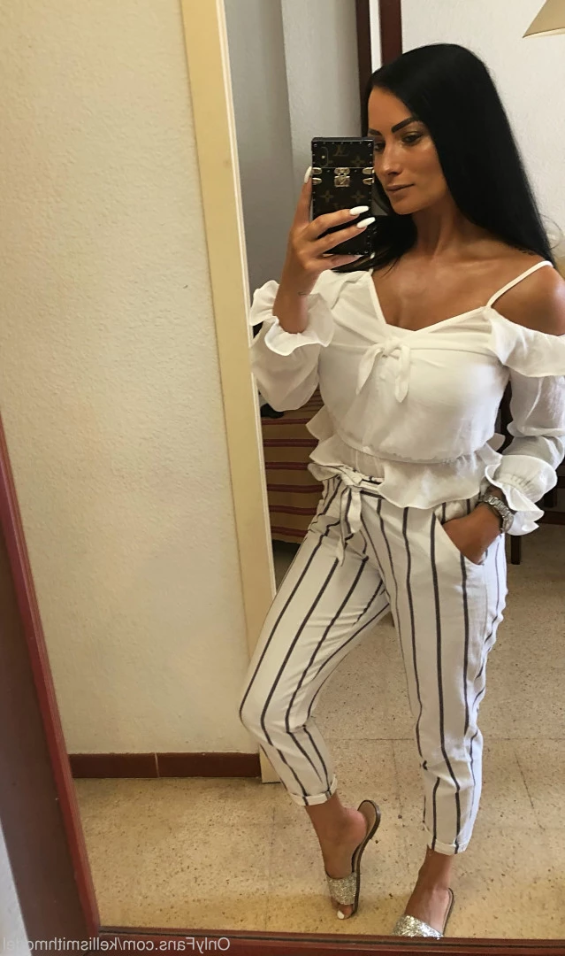 kelliSmith [ kellismithmodel ] Onlyfans leaked photo 7295873 on Hotleaks.tv