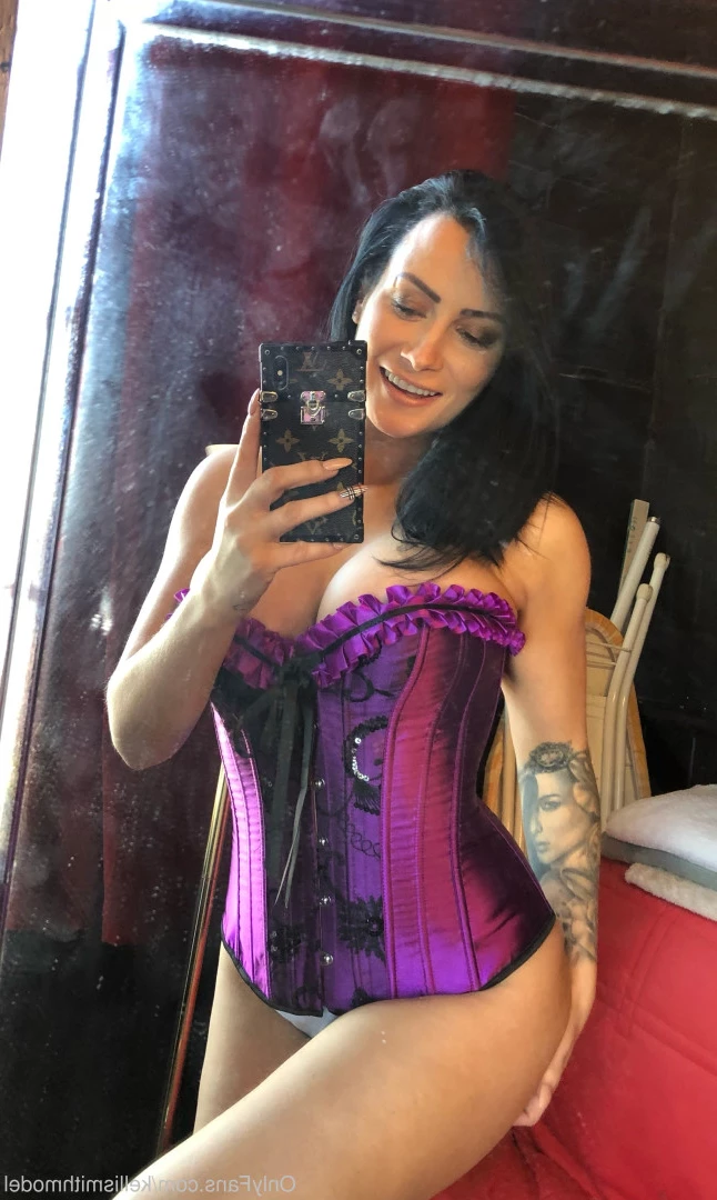 kelliSmith [ kellismithmodel ] Onlyfans leaked photo 7298004 on Hotleaks.tv