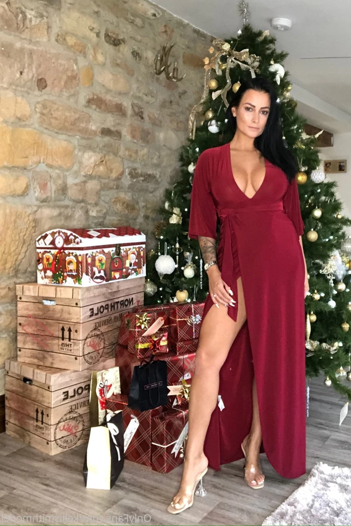kelliSmith [ kellismithmodel ] Onlyfans leaked photo 7298420 on Hotleaks.tv