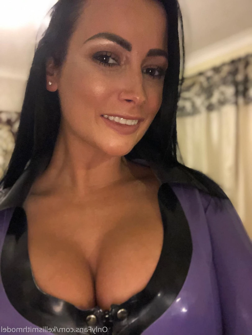 kelliSmith [ kellismithmodel ] Onlyfans leaked photo 7298902 on Hotleaks.tv