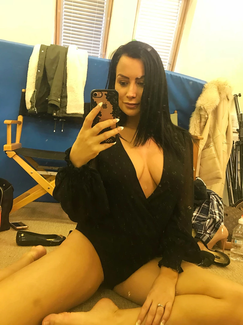 kelliSmith [ kellismithmodel ] Onlyfans leaked photo 7299586 on Hotleaks.tv