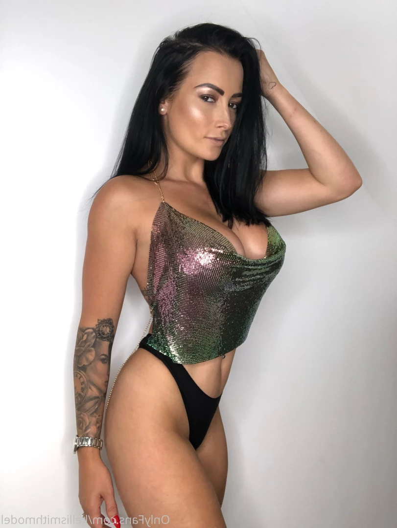 kelliSmith [ kellismithmodel ] Onlyfans leaked photo 7301605 on Hotleaks.tv