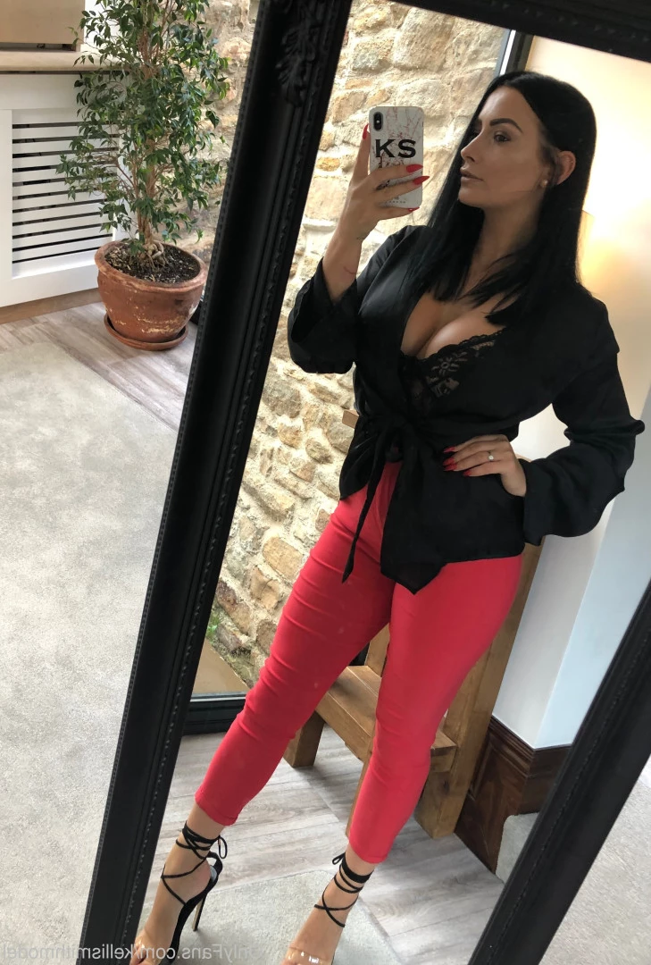 kelliSmith [ kellismithmodel ] Onlyfans leaked photo 7302276 on Hotleaks.tv