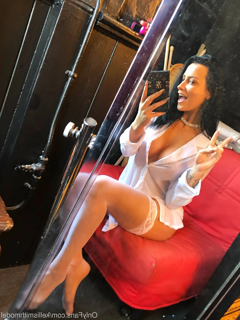 kelliSmith [ kellismithmodel ] Onlyfans leaked photo 7302495 on Hotleaks.tv