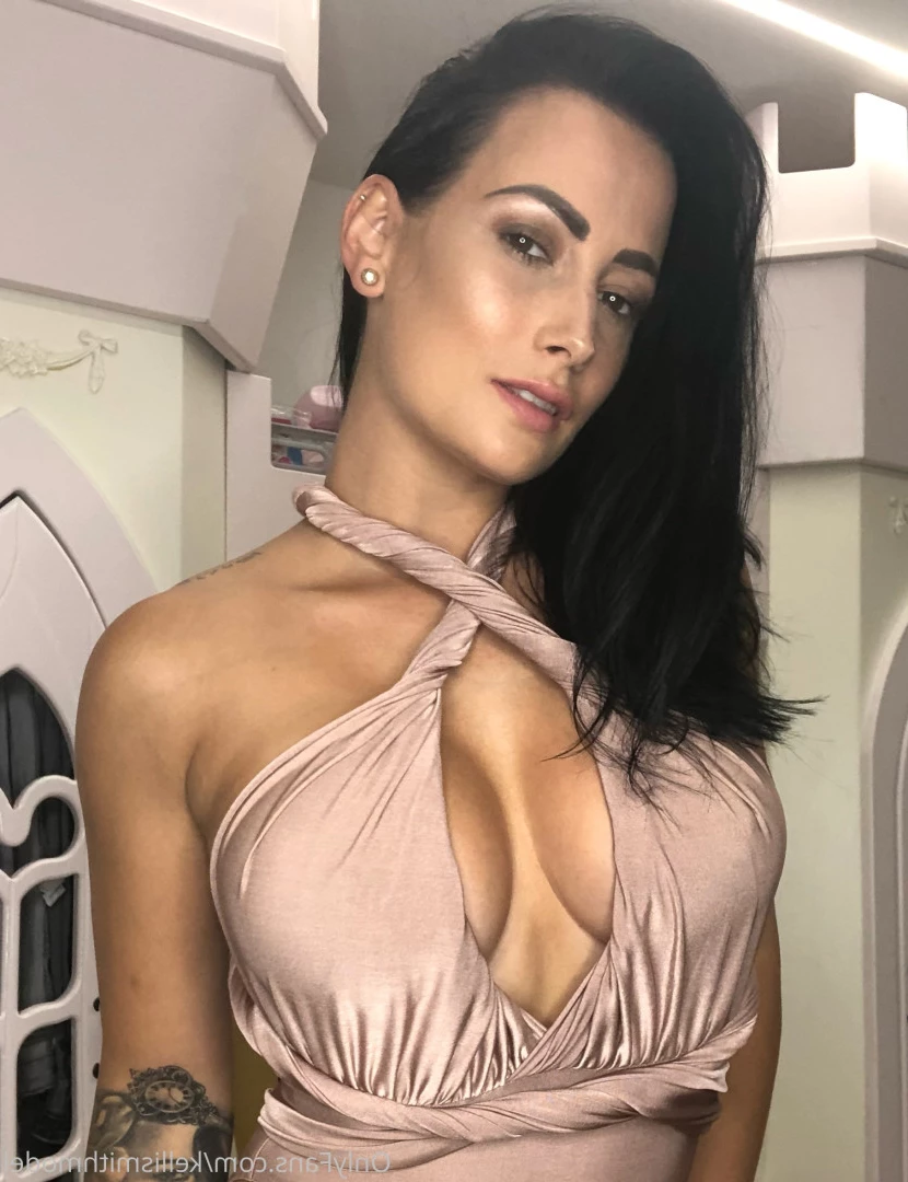 kelliSmith [ kellismithmodel ] Onlyfans leaked photo 7302526 on Hotleaks.tv