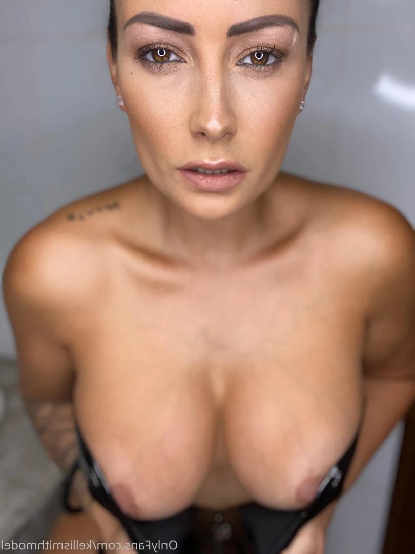 kelliSmith [ kellismithmodel ] Onlyfans leaked photo 7302646 on Hotleaks.tv