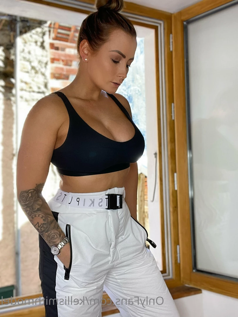 kelliSmith [ kellismithmodel ] Onlyfans leaked photo 7302893 on Hotleaks.tv