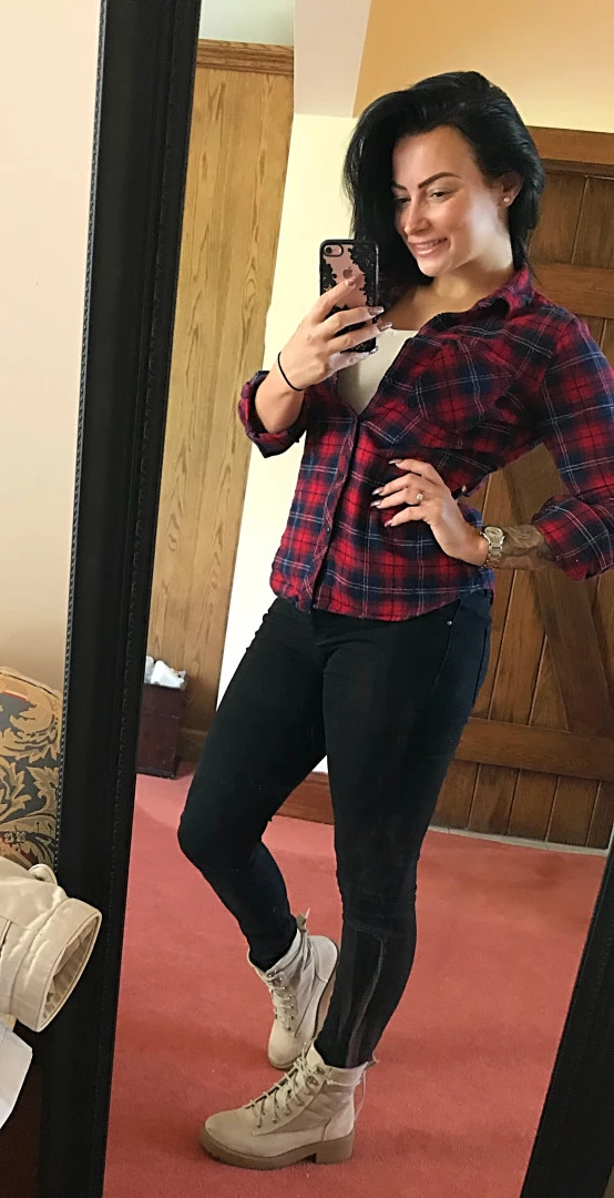 kelliSmith [ kellismithmodel ] Onlyfans leaked photo 7303764 on Hotleaks.tv