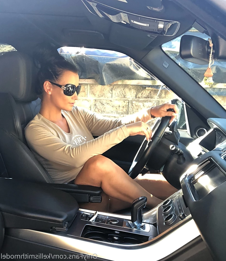 kelliSmith [ kellismithmodel ] Onlyfans leaked photo 7305123 on Hotleaks.tv