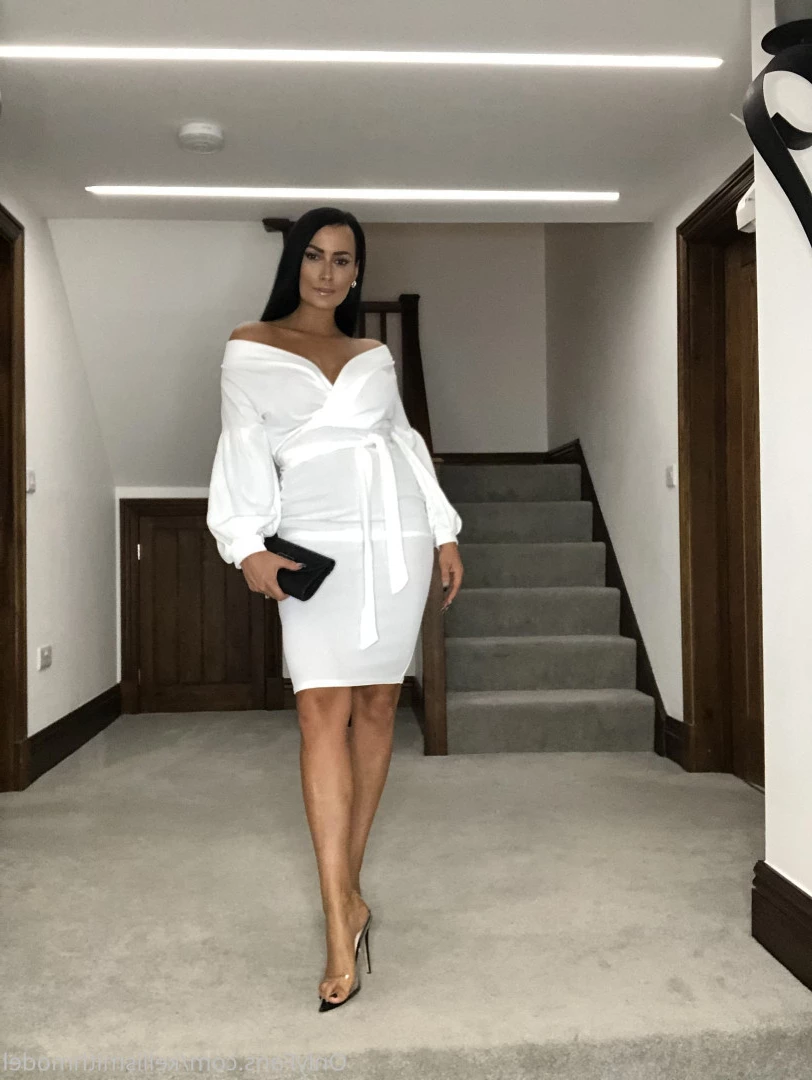 kelliSmith [ kellismithmodel ] Onlyfans leaked photo 7306233 on Hotleaks.tv