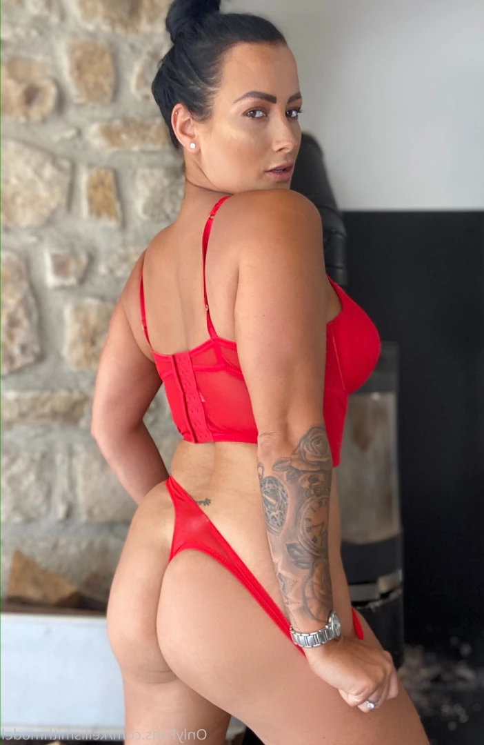 kelliSmith [ kellismithmodel ] Onlyfans leaked photo 7306962 on Hotleaks.tv
