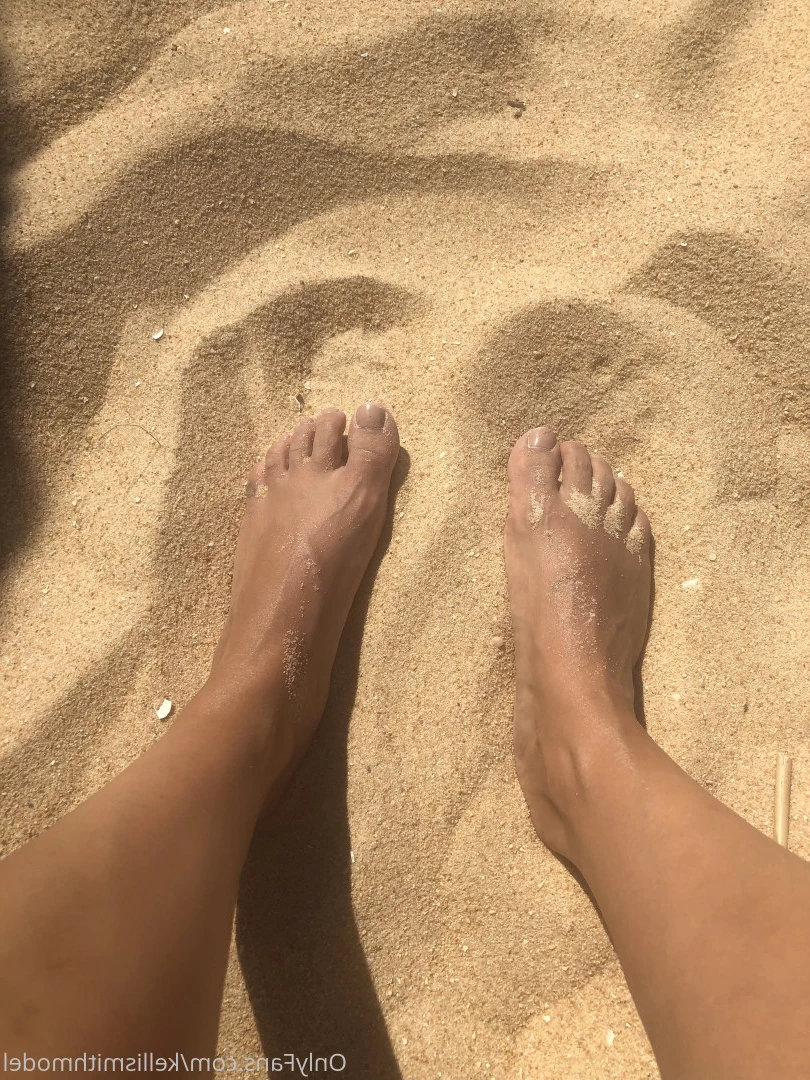 kelliSmith [ kellismithmodel ] Onlyfans leaked photo 7309965 on Hotleaks.tv