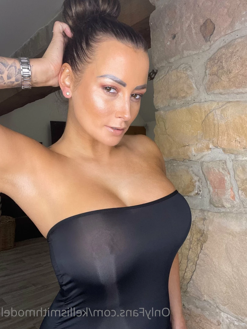 kelliSmith [ kellismithmodel ] Onlyfans leaked photo 7310548 on Hotleaks.tv
